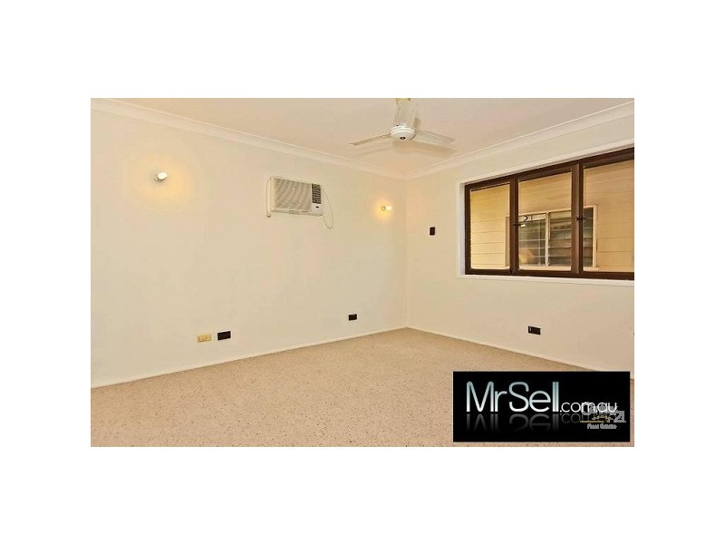 23 Charles Canty Drive, Wellington Point QLD 4160