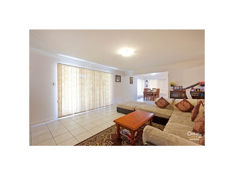 22 Carinyan Drive, Birkdale QLD 4159