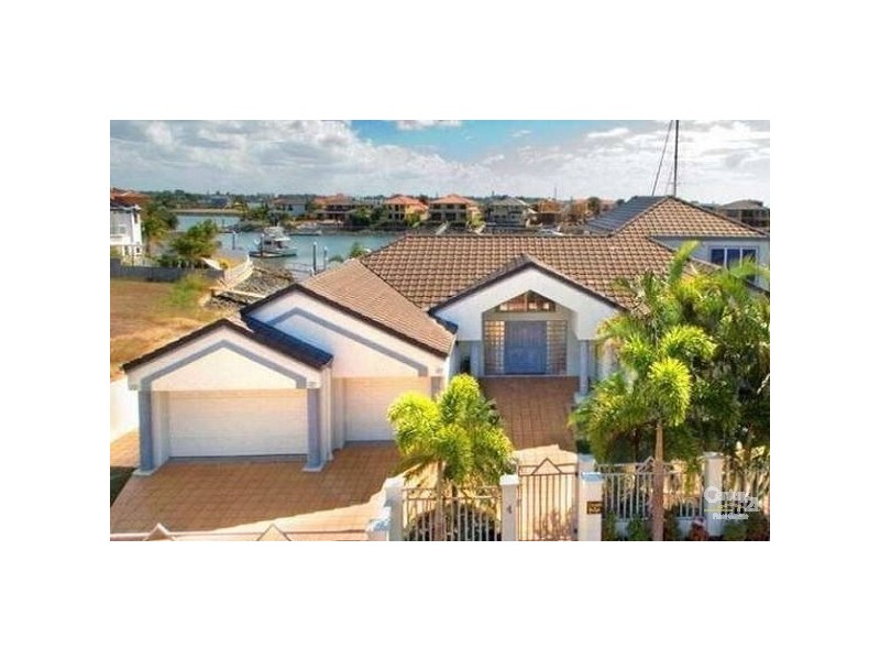 4 Raby Bay Boulevarde, Raby Bay QLD 4163