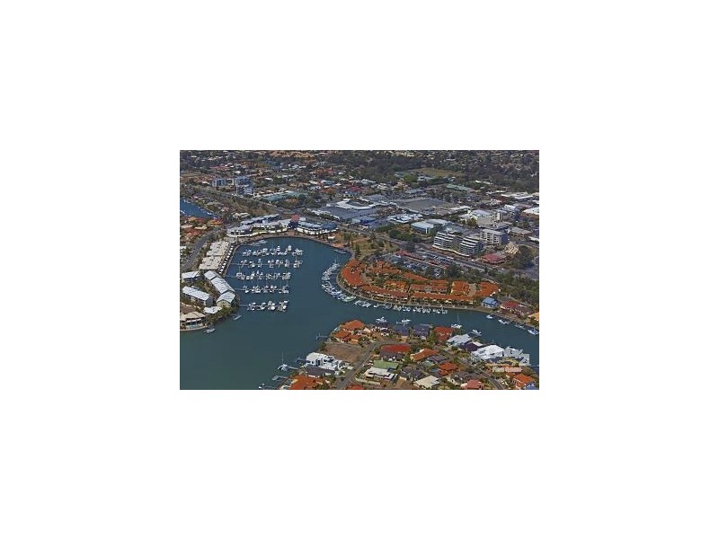 4 Raby Bay Boulevarde, Raby Bay QLD 4163