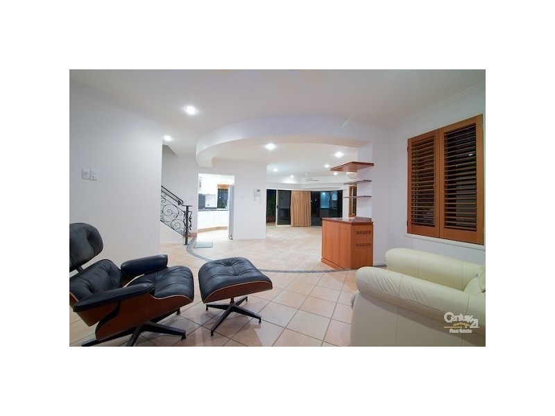 8/20 Mainsail Street,, Birkdale QLD 4159