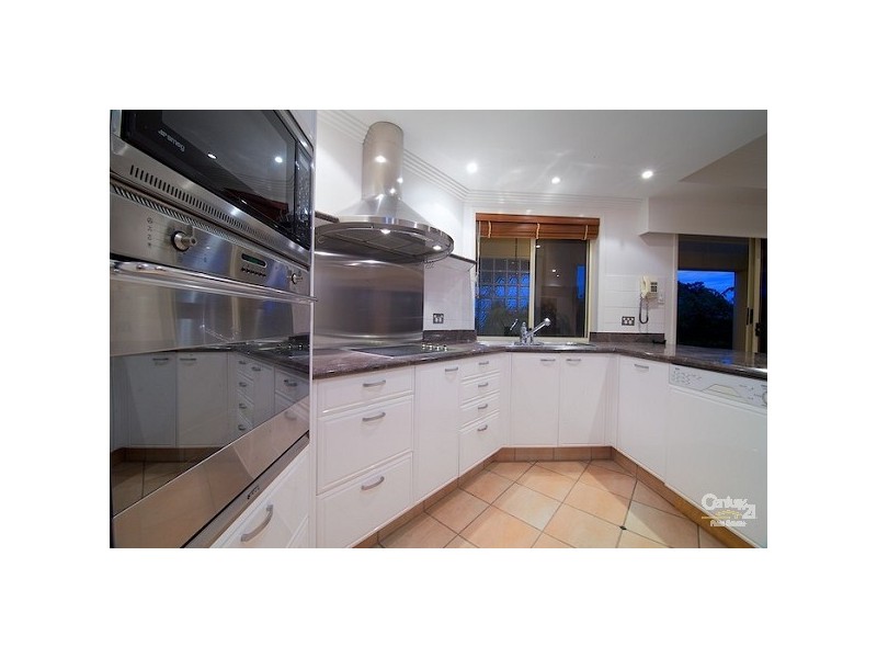 8/20 Mainsail Street,, Birkdale QLD 4159