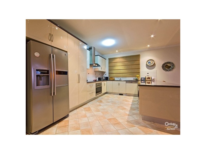 1 Dorsal Drive, Birkdale QLD 4159