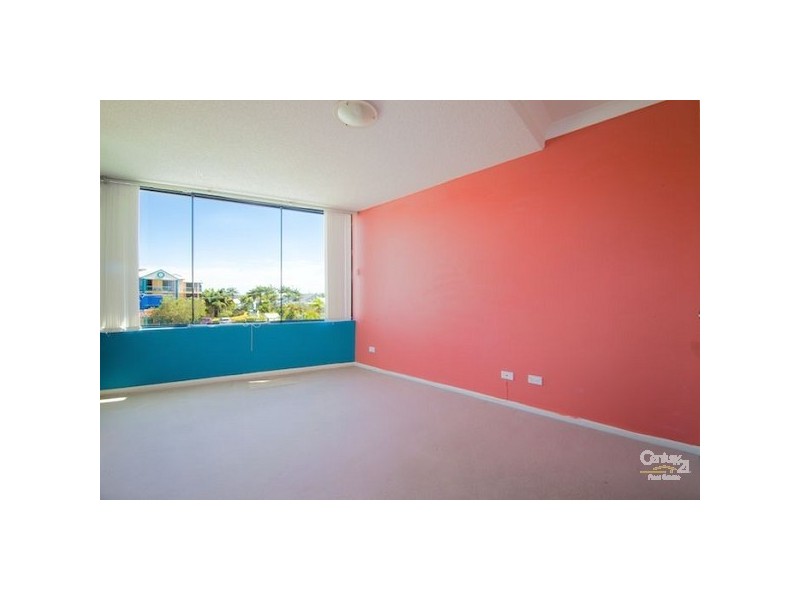 13/2 Masthead Drive, Raby Bay QLD 4163