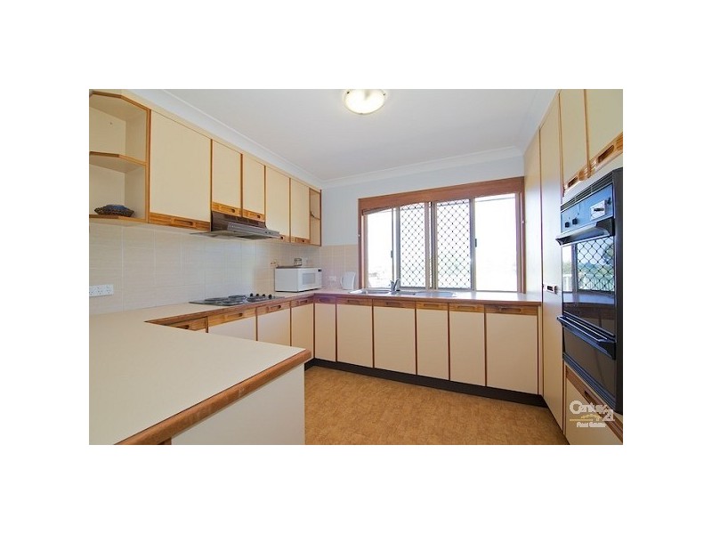 2 Laura Street, Cleveland QLD 4163