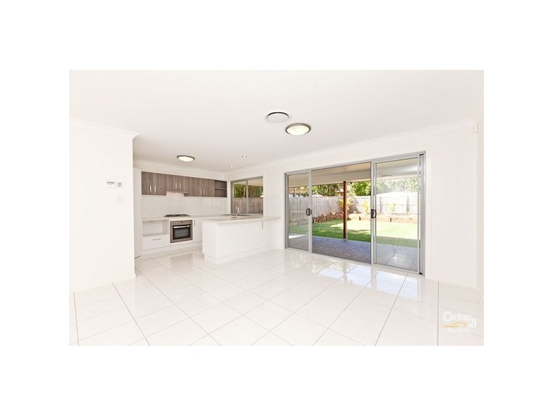 5 Alice St, Wellington Point QLD 4160