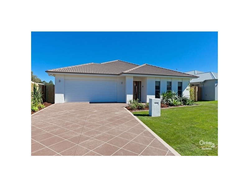 11 Gunadoo Street, Thornlands QLD 4164