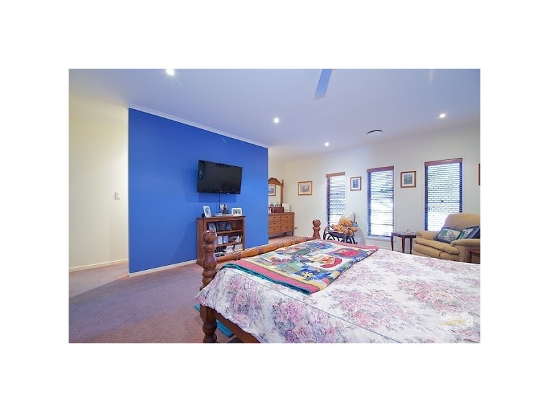 14 Mooroondu Rd, Thorneside QLD 4158