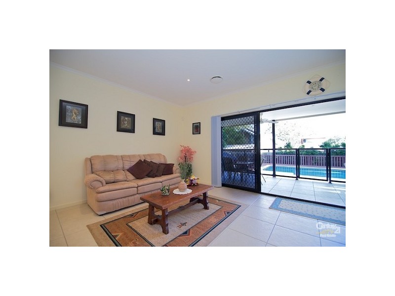 14 Mooroondu Rd, Thorneside QLD 4158