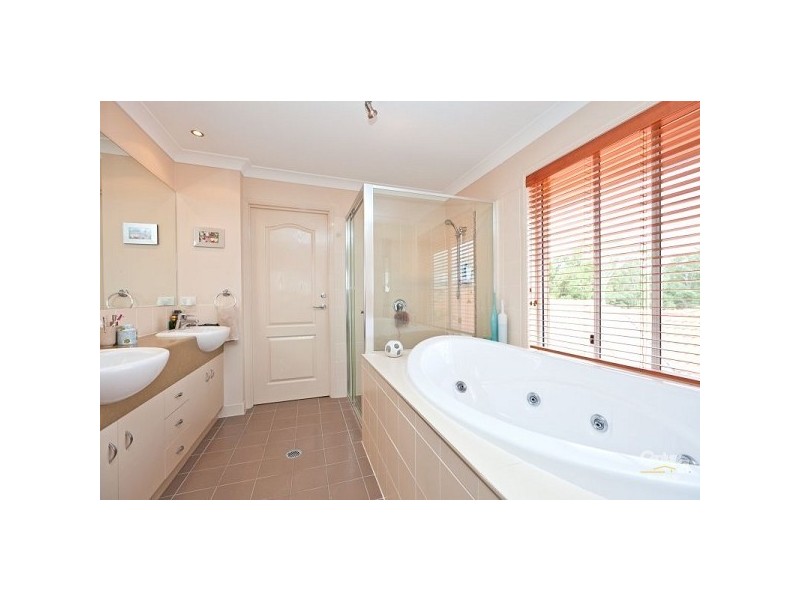 61 Clifford Perske Drive, Thornlands QLD 4164