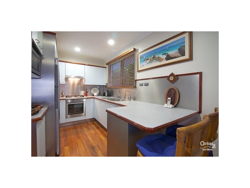 18 Weinam Street, Redland Bay QLD 4165