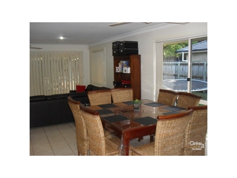 31 Adam Street, Cleveland QLD 4163