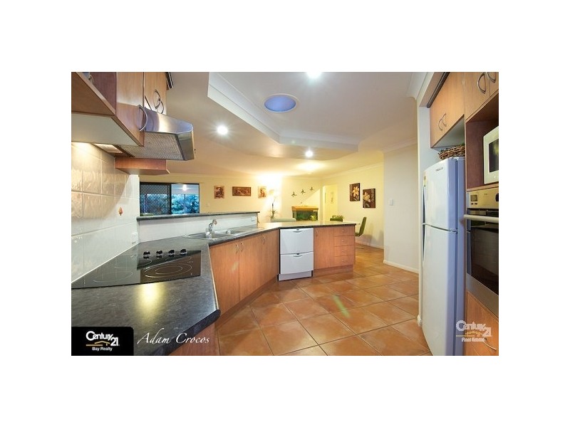 9 Bellevista Cr, Wellington Point QLD 4160