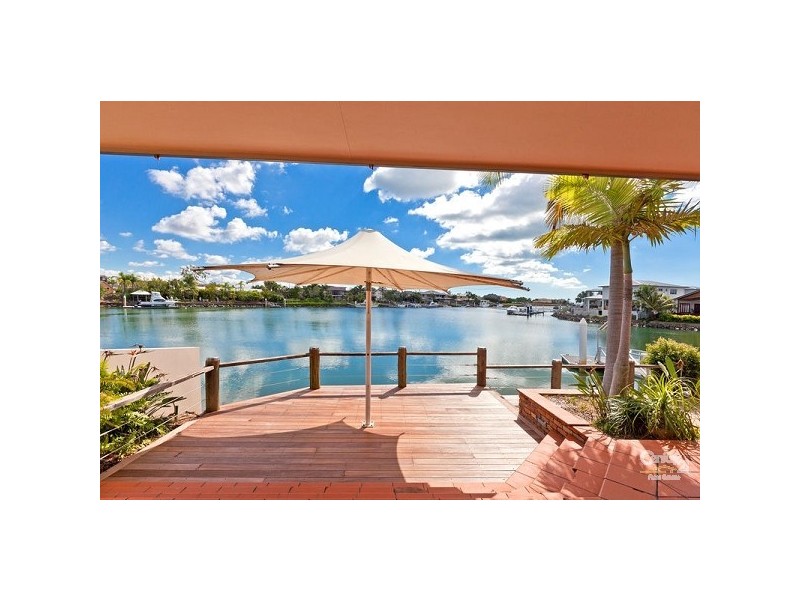 15 Mainroyal Crt, Raby Bay QLD 4163