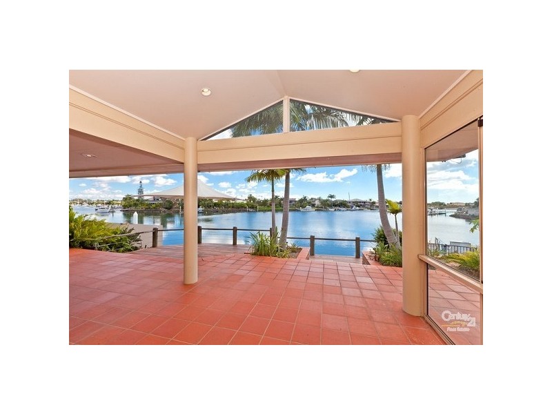 15 Mainroyal Crt, Raby Bay QLD 4163
