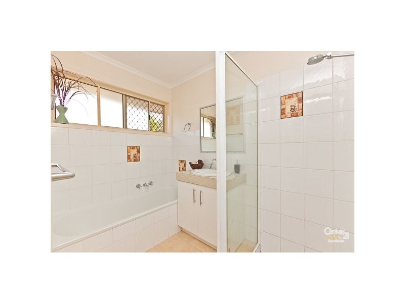 75 Moselle Drive, Thornlands QLD 4164