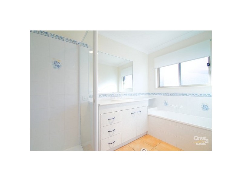 25 Grevillea Street, Ormiston QLD 4160