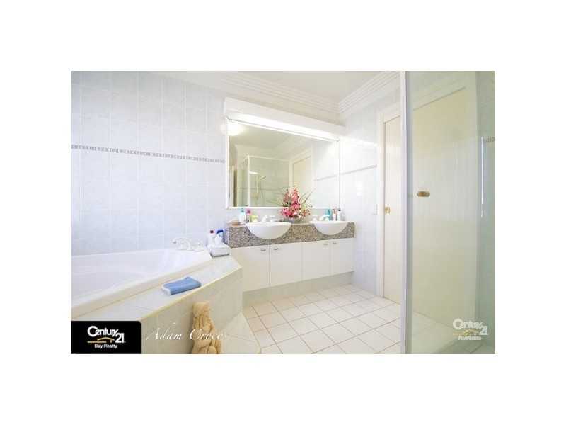 22/12 Esperance Ct, Raby Bay QLD 4163