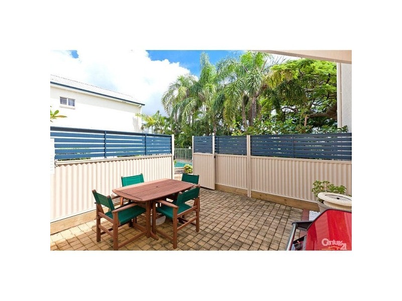 Unit 4/1 North Street, Cleveland QLD 4163