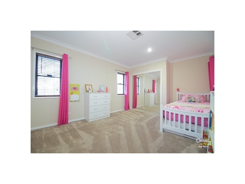 28 Explorers Way, Mount Cotton QLD 4165