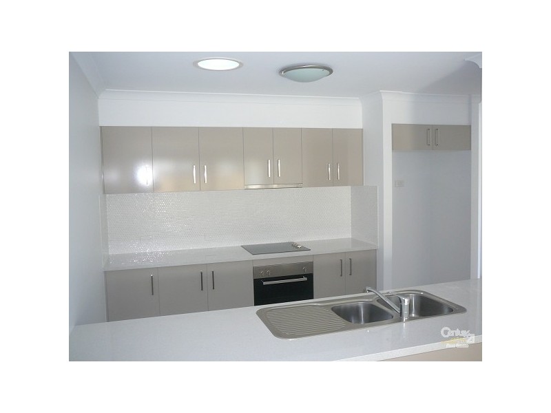 26 Starkey Street, Wellington Point QLD 4160