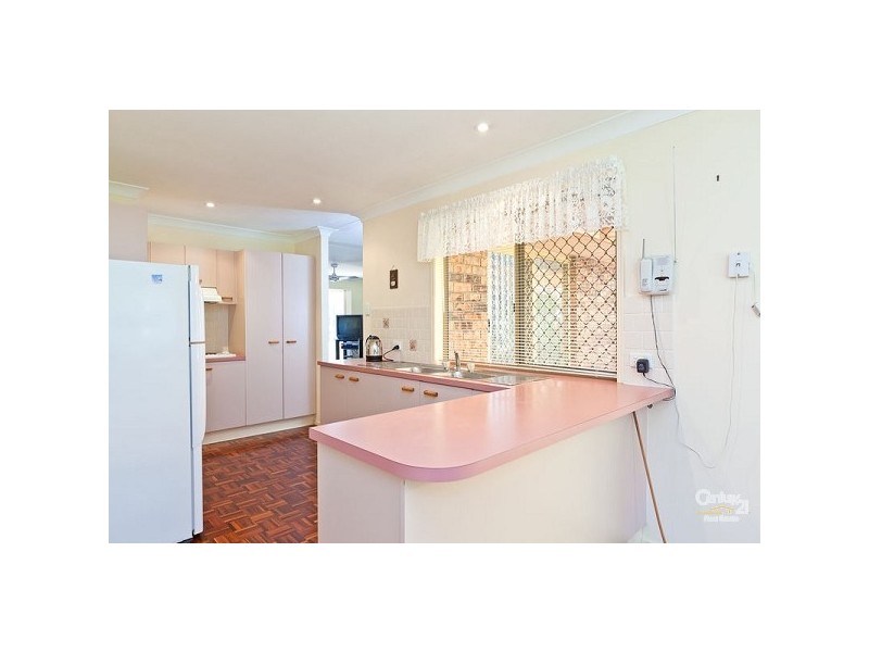 8 Skinner Avenue, Wellington Point QLD 4160