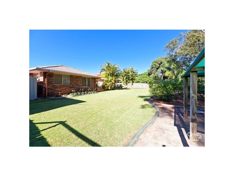 8 Skinner Avenue, Wellington Point QLD 4160