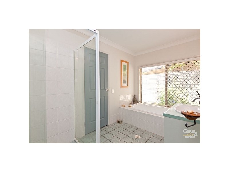 6 Doncaster Pl, Alexandra Hills QLD 4161