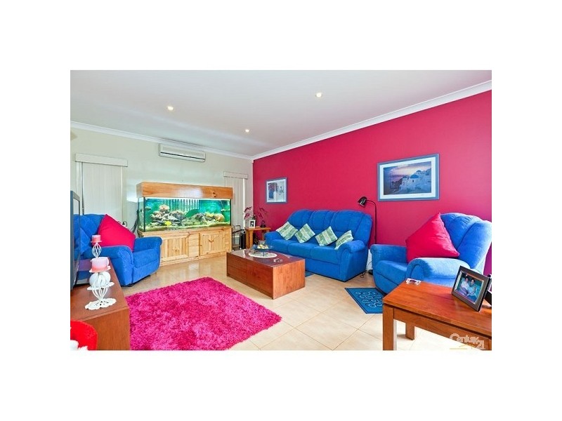 9 Orpheus Place, Redland Bay QLD 4165