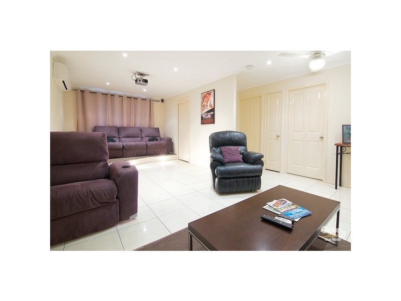 5 Gordonia Drive, Redland Bay QLD 4165