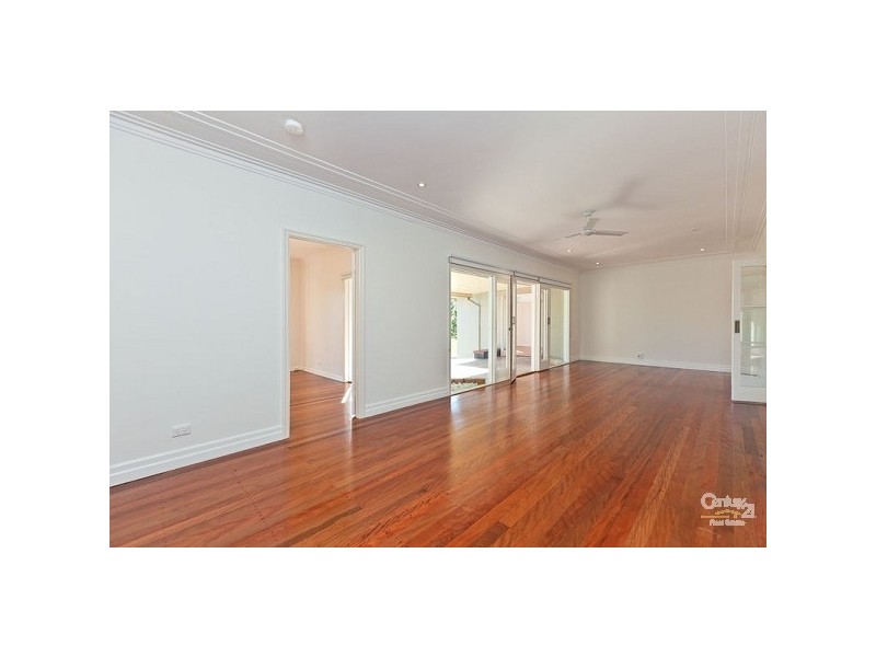 1 Dart Street, Redland Bay QLD 4165