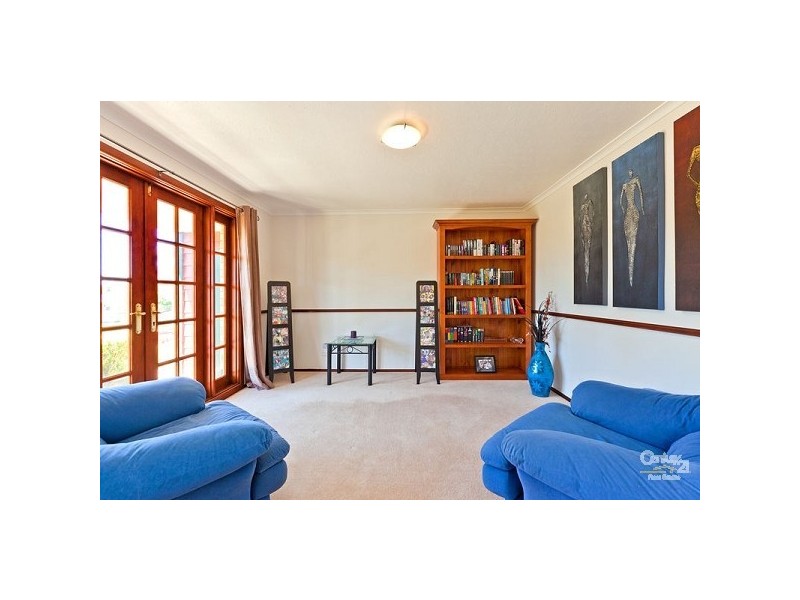 21 Cumberland Drive, Alexandra Hills QLD 4161