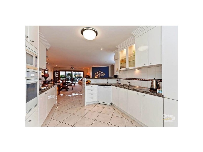 10/12 Esperance Court, Raby Bay QLD 4163