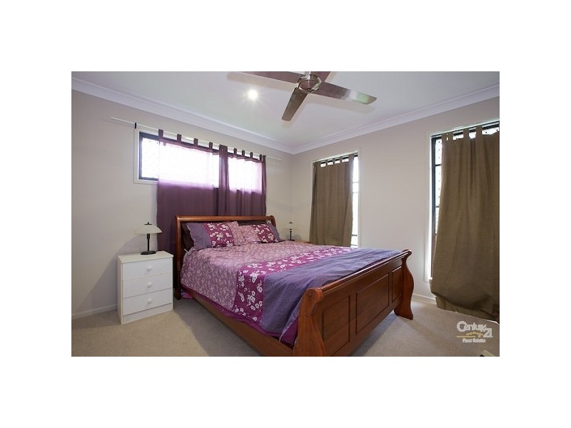 4 Cordia Cl, Redland Bay QLD 4165