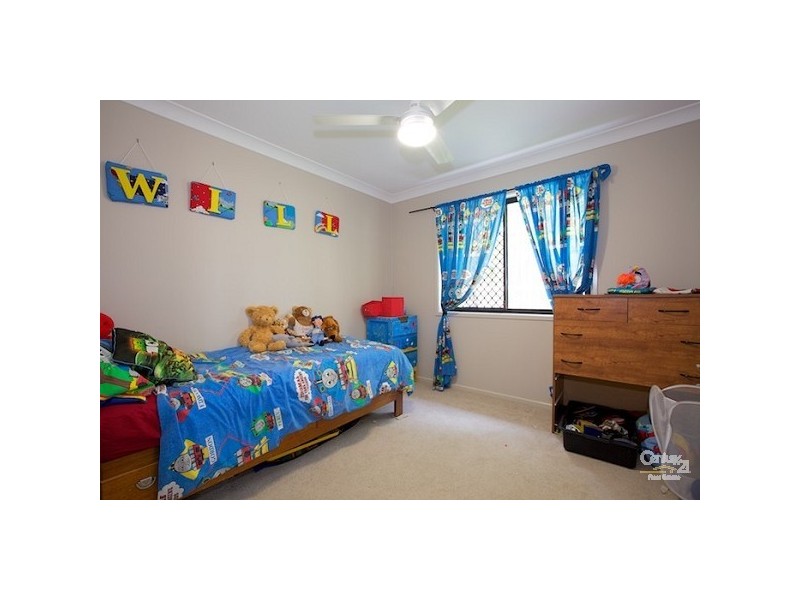 4 Cordia Cl, Redland Bay QLD 4165