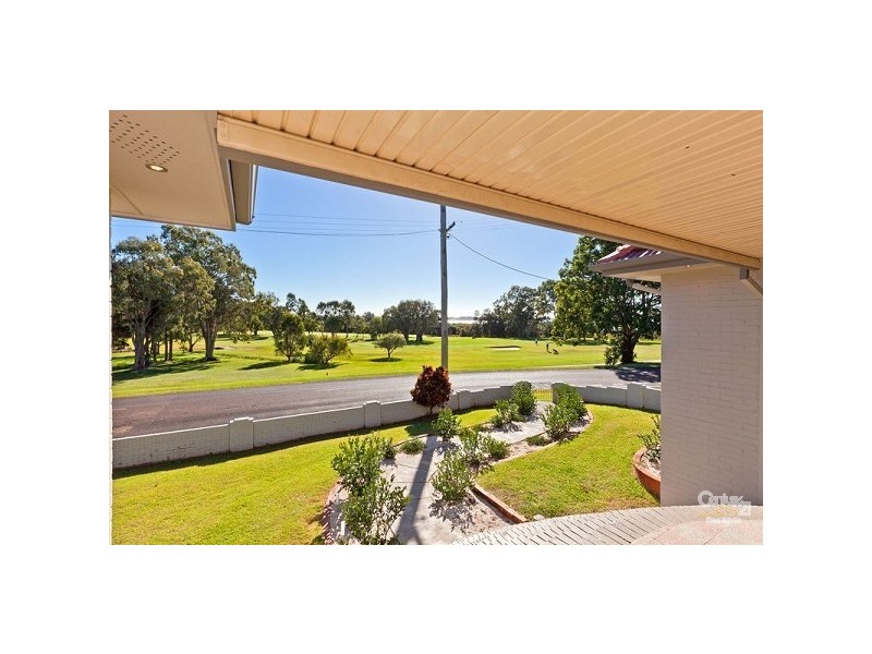 1 Dart Street, Redland Bay QLD 4165