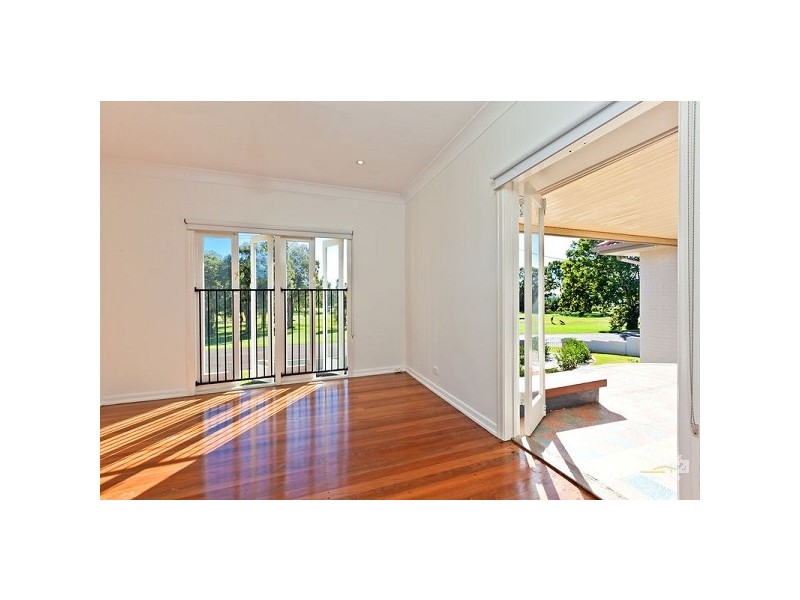 1 Dart Street, Redland Bay QLD 4165
