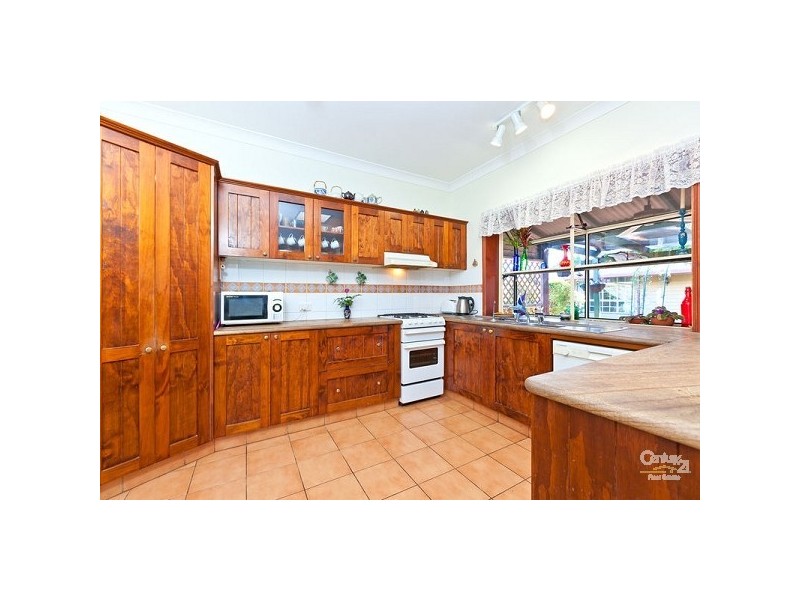 5 Peggy Pl, Victoria Point QLD 4165