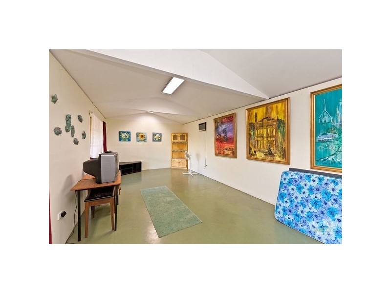 5 Peggy Pl, Victoria Point QLD 4165