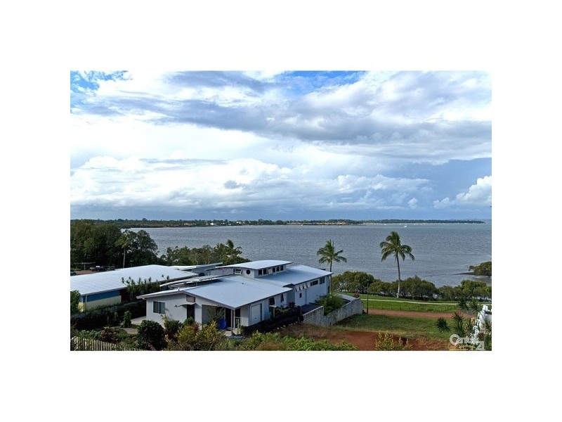 24 Gray St, Redland Bay QLD 4165