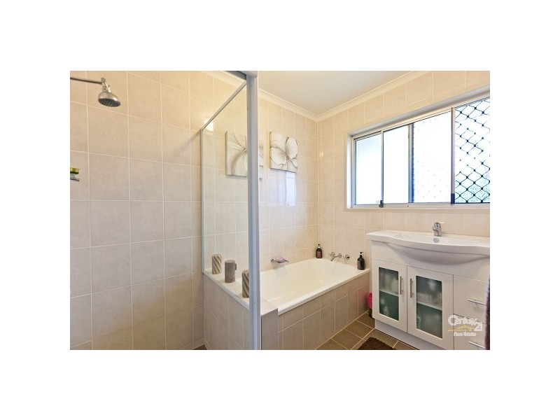 32 Amaryllis Street, Alexandra Hills QLD 4161