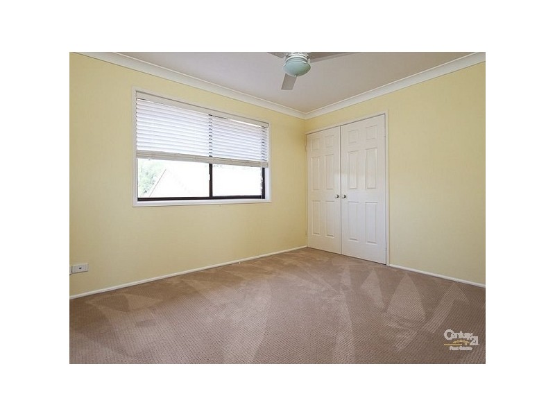 4 Waterford Crescent, Ormiston QLD 4160