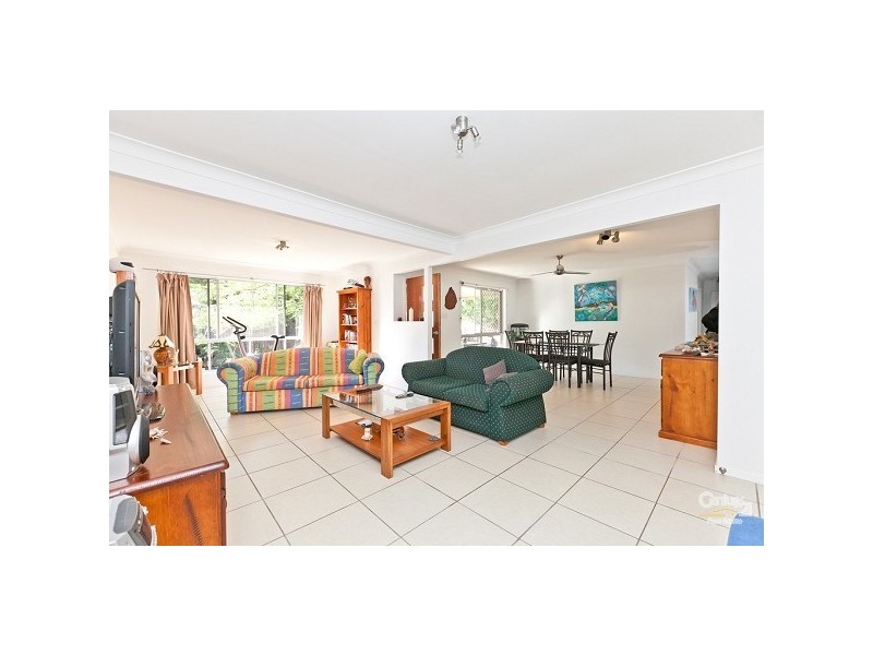 25 Werong Crescent, Cleveland QLD 4163