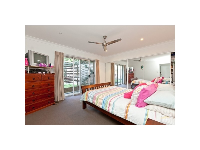 25 Werong Crescent, Cleveland QLD 4163