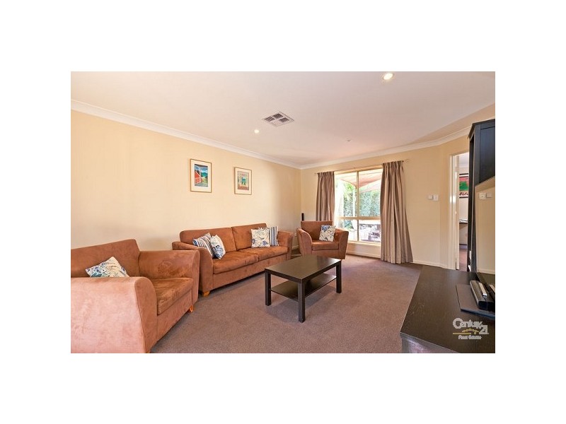 2 Nautilus Drive, Ormiston QLD 4160