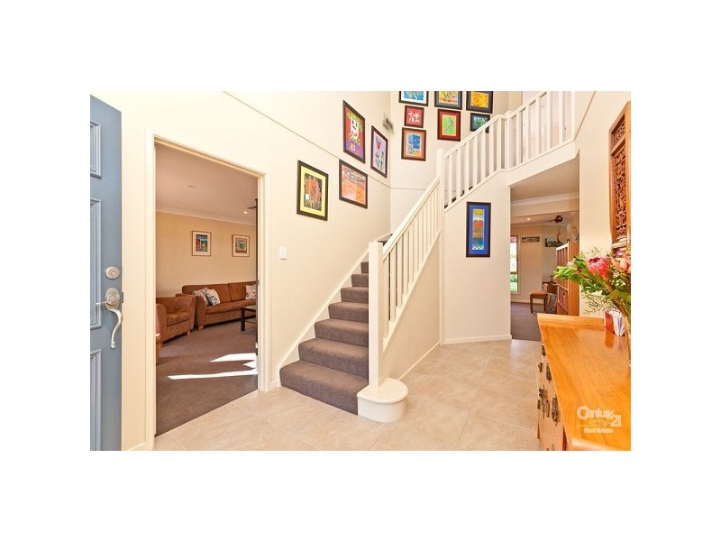 2 Nautilus Drive, Ormiston QLD 4160