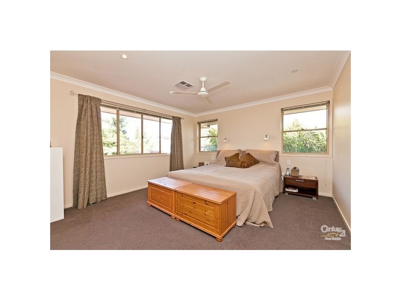 2 Nautilus Drive, Ormiston QLD 4160