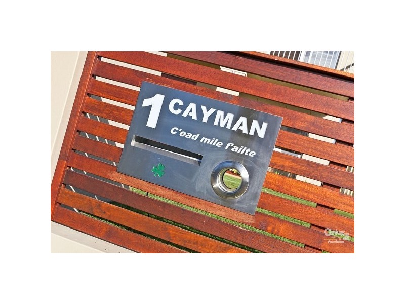 1 Cayman Crs, Ormiston QLD 4160