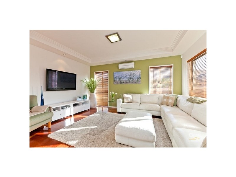 1 Cayman Crs, Ormiston QLD 4160