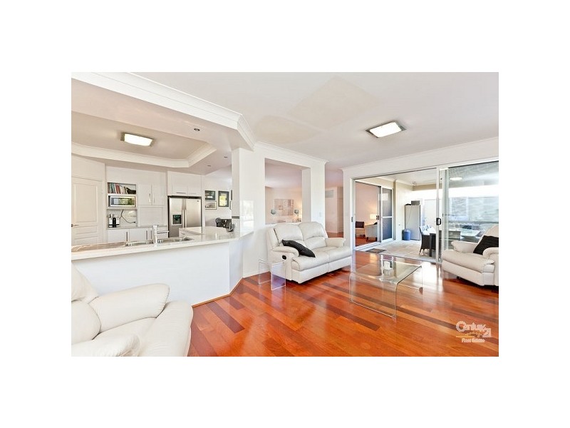 1 Cayman Crs, Ormiston QLD 4160